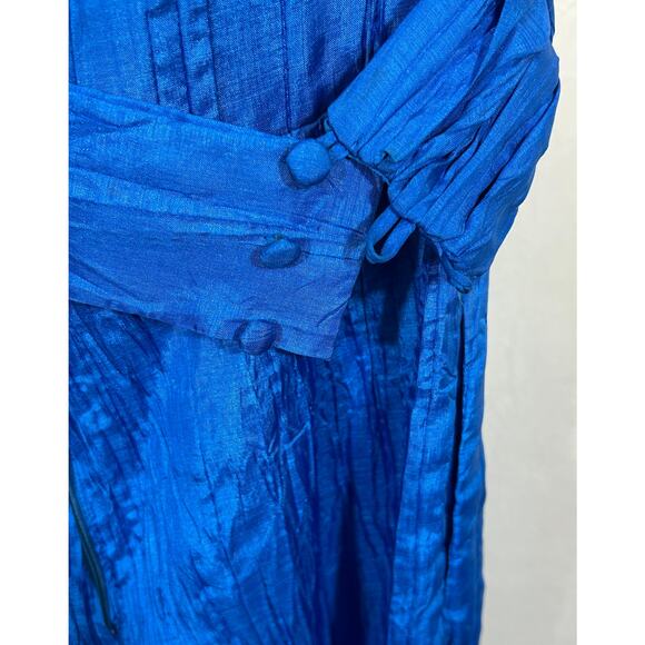 Vintage Norman’s Atlanta Blue Crinkle Halter Jumpsuit with Belt - Size XS/S - Picture 4 of 8